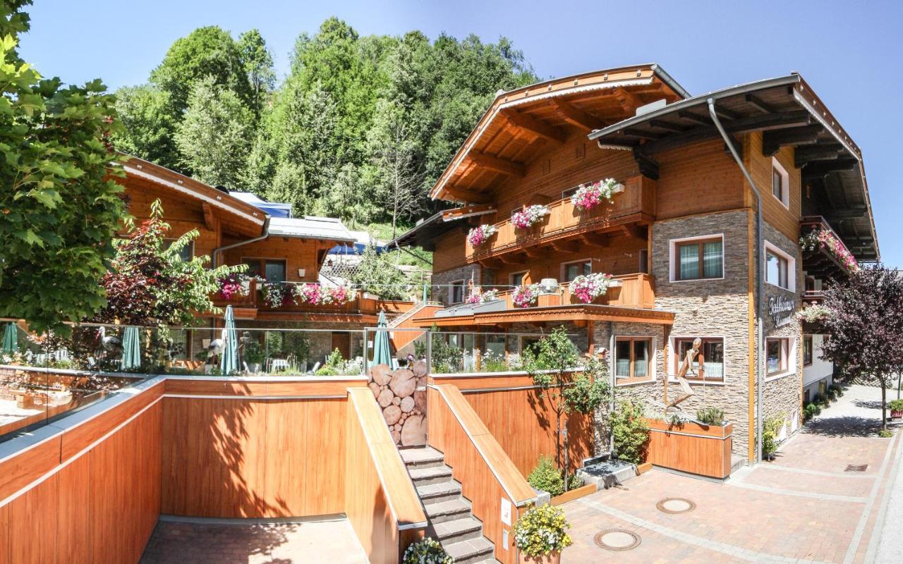Talheimer Grias Di & Hoamat Since 1958 Inklusive Therme Tauern Spa & Jokercard Saalbach-Hinterglemm Exterior photo