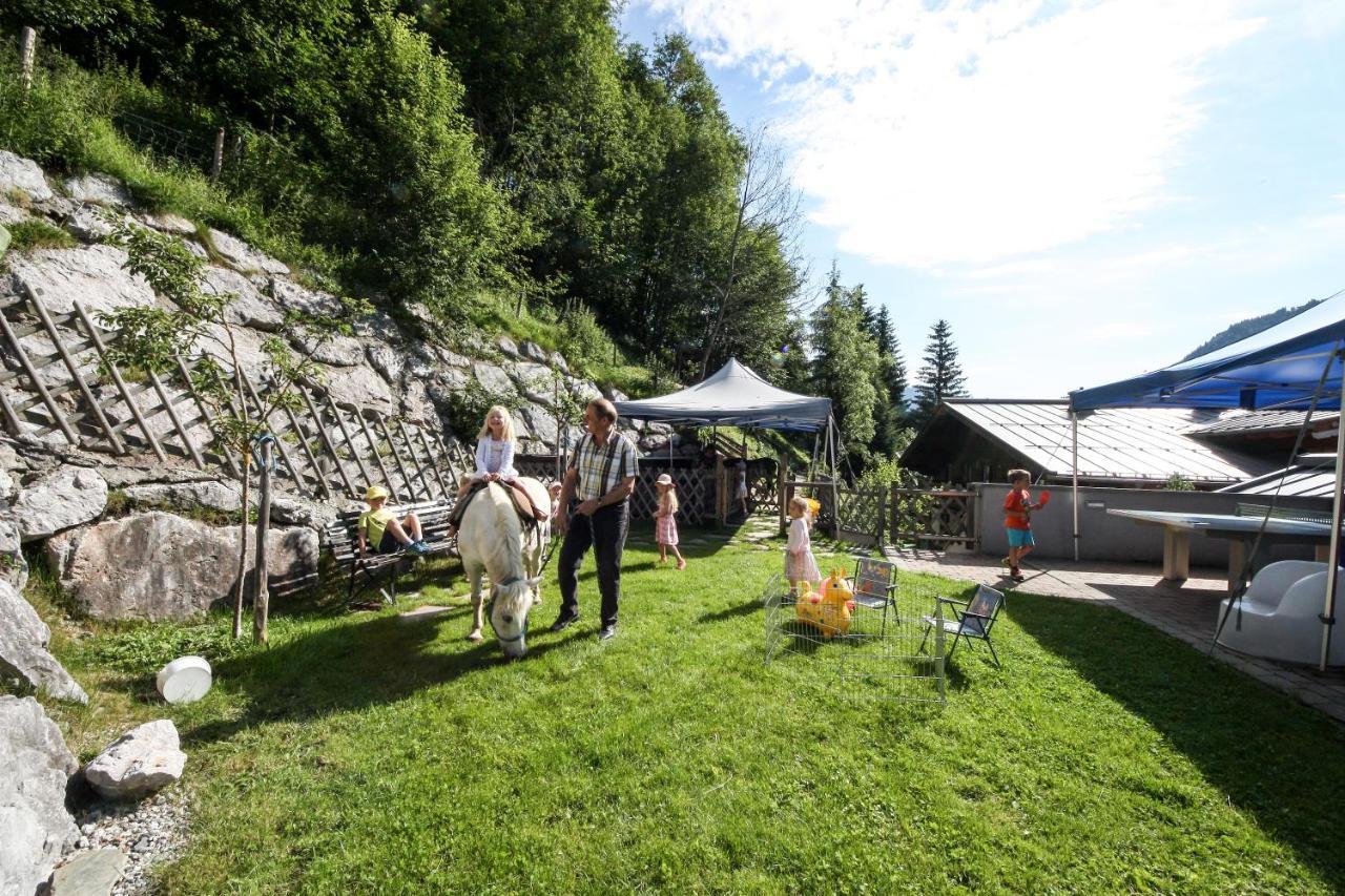 Talheimer Grias Di & Hoamat Since 1958 Inklusive Therme Tauern Spa & Jokercard Saalbach-Hinterglemm Exterior photo